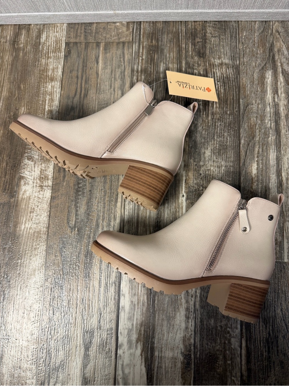 Patrizia by Spring Step Women's Cream Ankle Bootie with Side Zip Size 8.5 - Picture 11 of 16